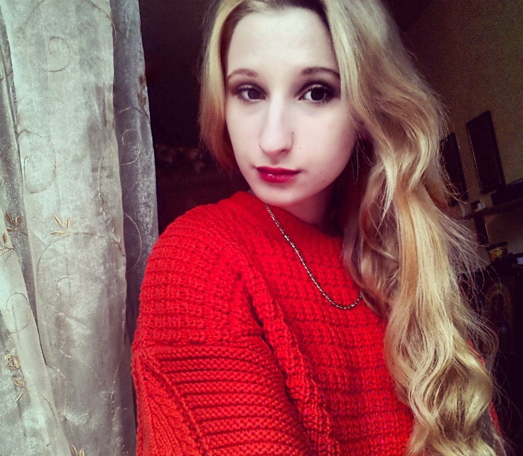 РОЗА привлекальеная девушка из Усть-кут цена от 3000 руб