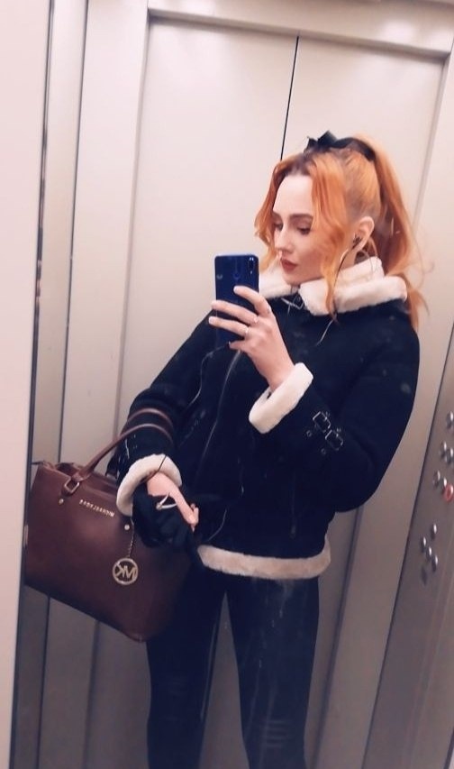 Лена привлекальеная девушка из Усть-кут цена от 3000 руб