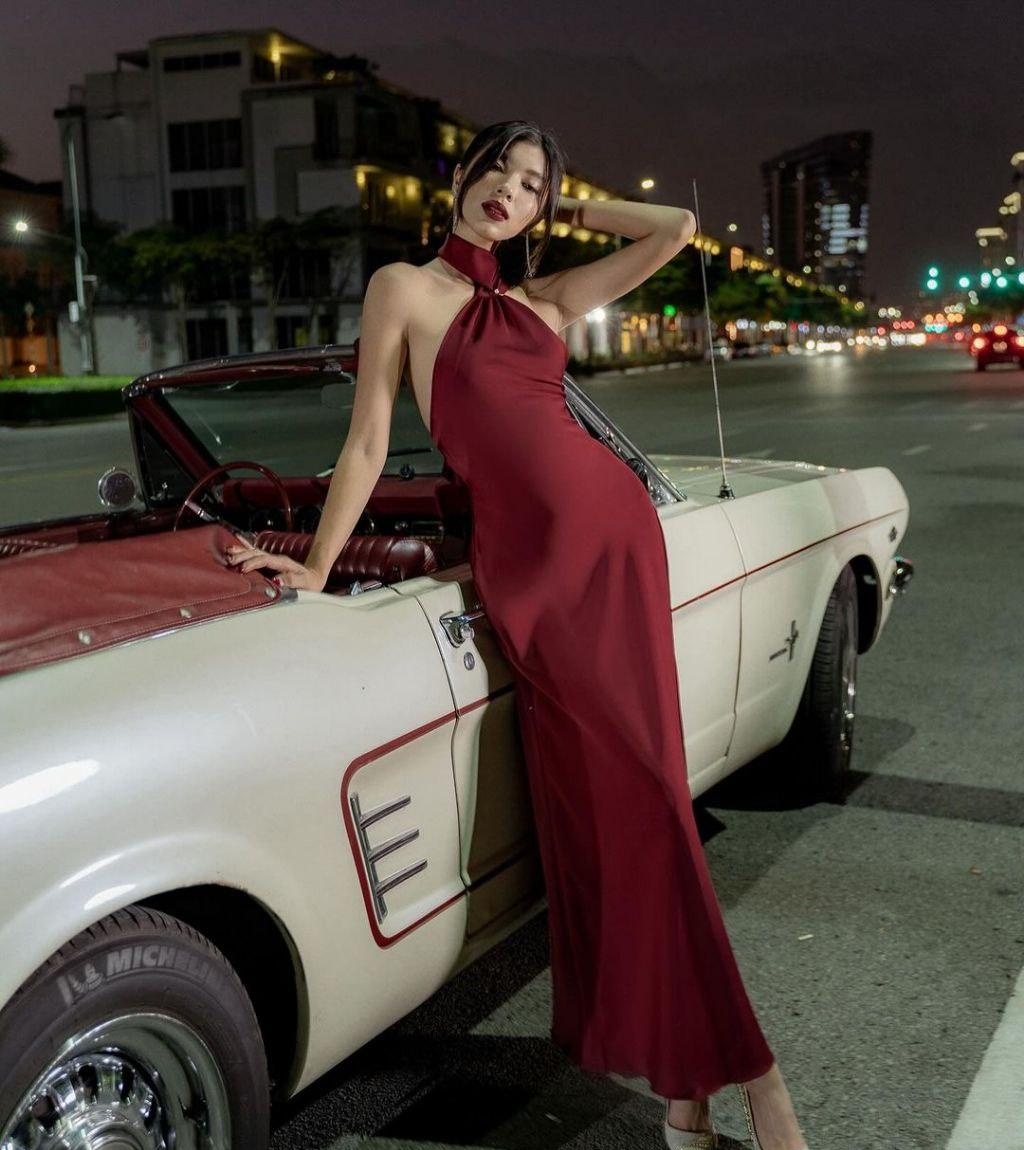 Урсула привлекальеная девушка из Усть-кут цена от 12000 руб