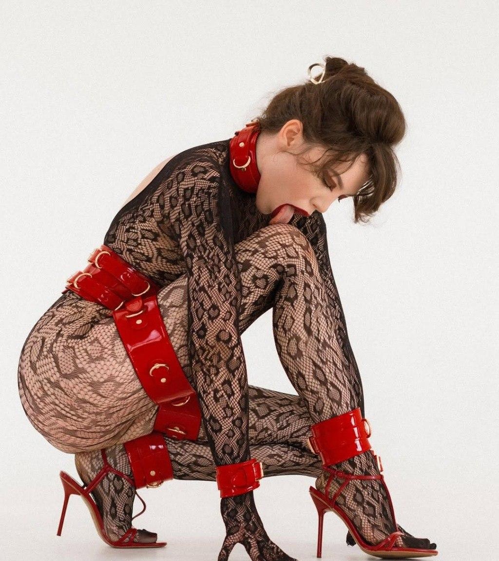 Тася привлекальеная девушка из Усть-кут цена от 6000 руб