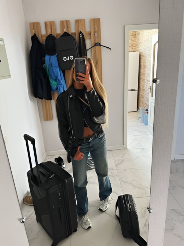 Агнесса привлекательная девушка из Усть-кут цена от 2000 руб