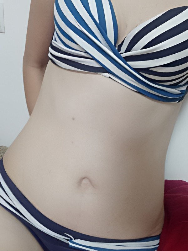 Лариса привлекательная девушка из Усть-кут цена от 10000 руб