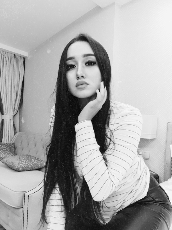 Светланка привлекательная девушка из Усть-кут цена от 3500 руб