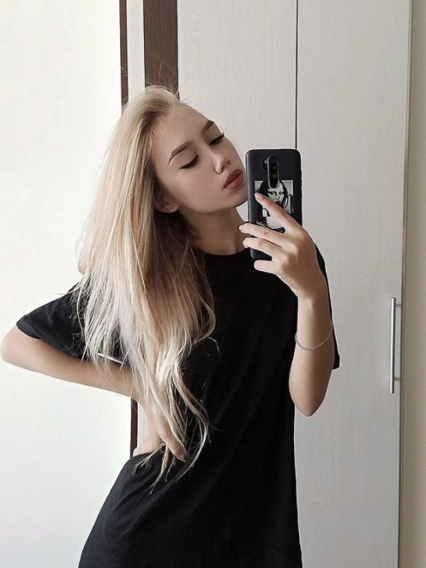 🎥 Вивьен привлекательная девушка из Усть-кут цена от 3500 руб